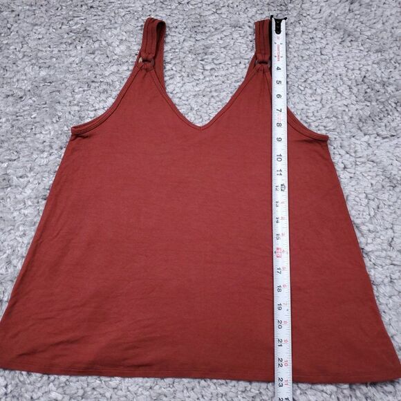 Abercrombie Soft A&F Drapey Red Tank Top Stretch Size Small Decorative Rings - Picture 5 of 7